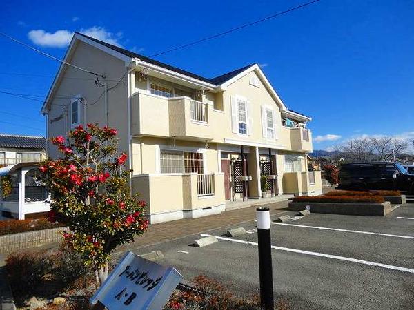 甲斐市大下条のアパート