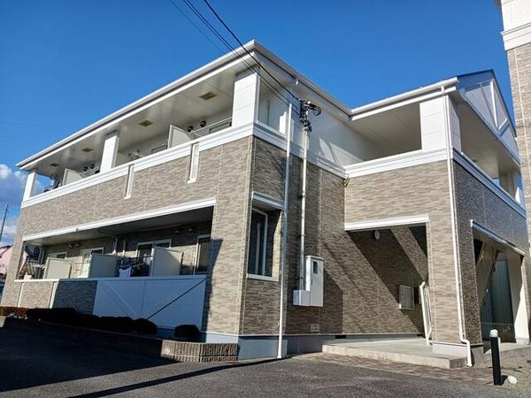 甲府市中小河原１丁目のアパート