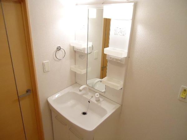 南アルプス市吉田のアパート