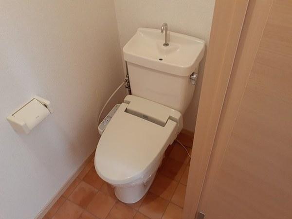 甲斐市中下条のアパート