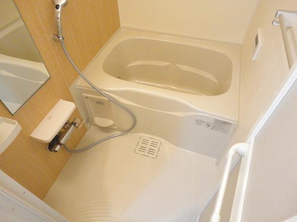 甲府市大里町のアパート