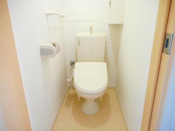 笛吹市石和町窪中島のアパート
