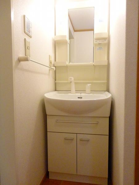 甲府市上町のアパート