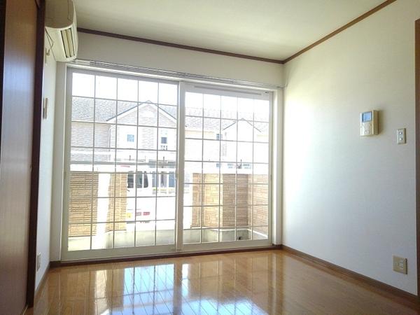 南アルプス市下宮地のアパート