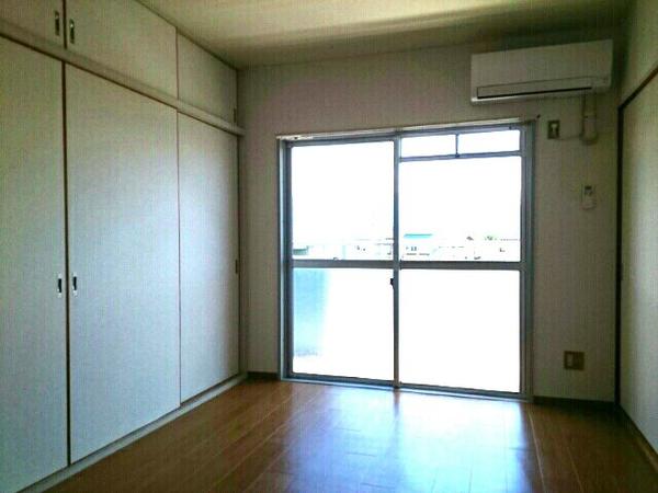 山梨市下神内川のマンション