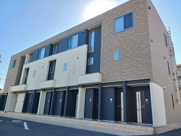 甲府市伊勢３丁目のアパート
