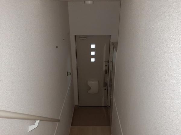 南アルプス市在家塚のアパート