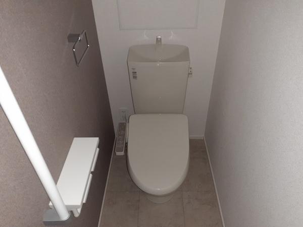 南アルプス市在家塚のアパート