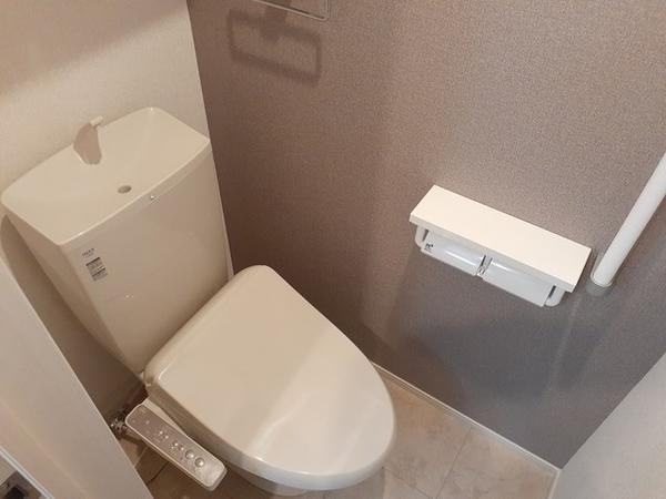 南アルプス市鏡中條のアパート