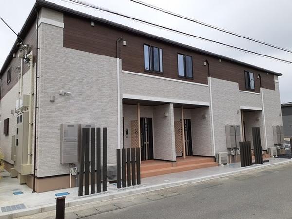 甲斐市西八幡のアパート
