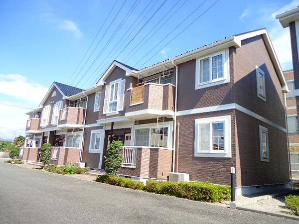 甲府市中小河原町のアパート
