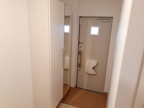山梨市小原東のアパート