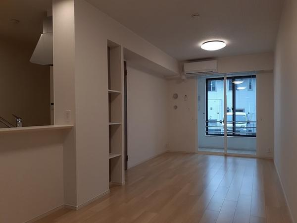 山梨市小原東のアパート