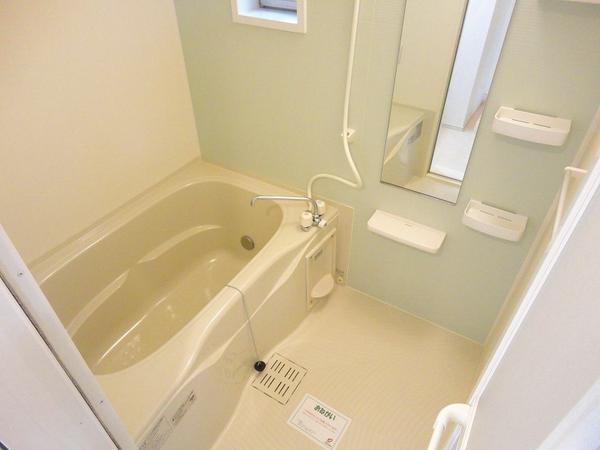 甲府市上石田２丁目のアパート