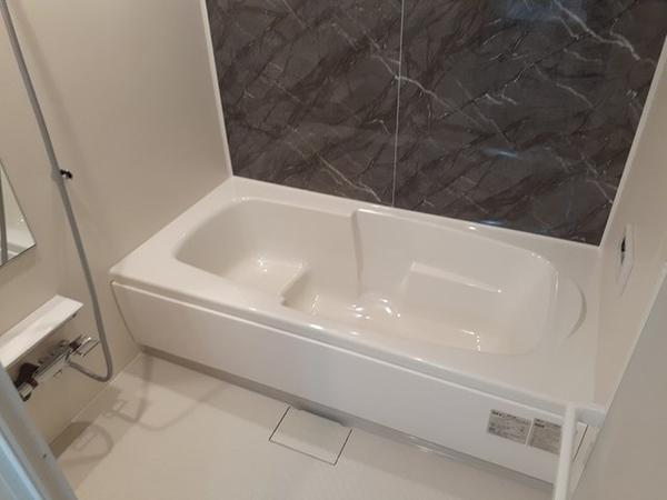 中央市布施のアパート