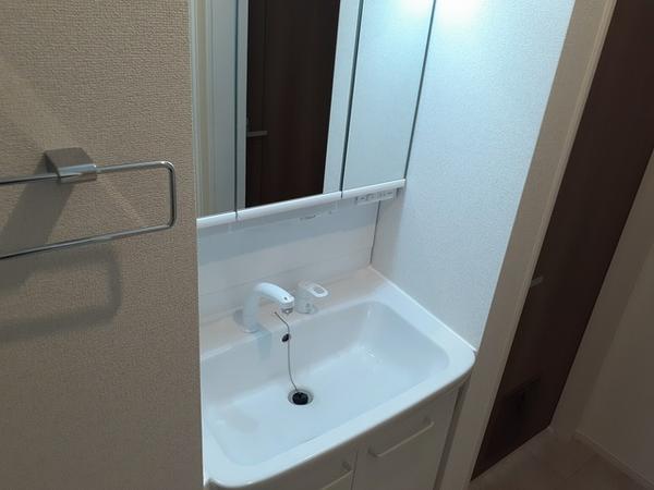 南アルプス市小笠原のアパート