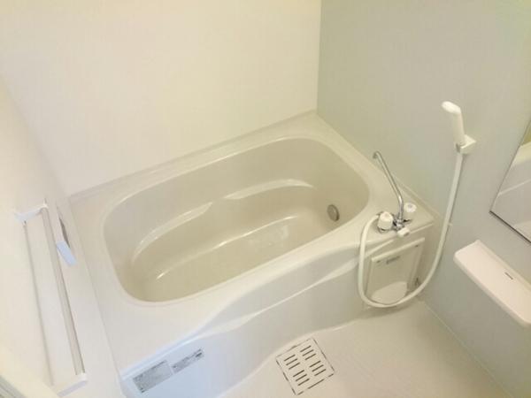 中巨摩郡昭和町西条のアパート