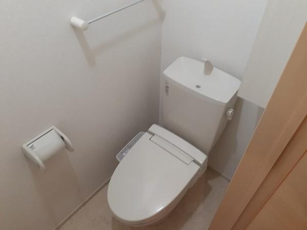 甲斐市富竹新田のアパート