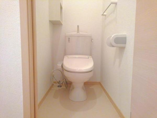 甲府市青葉町のアパート