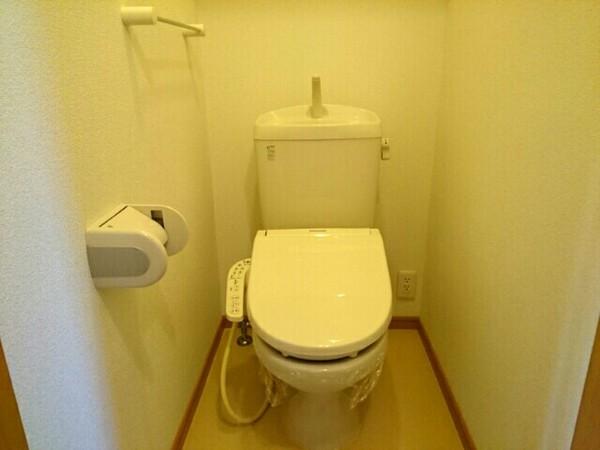 南巨摩郡富士川町小林のアパート