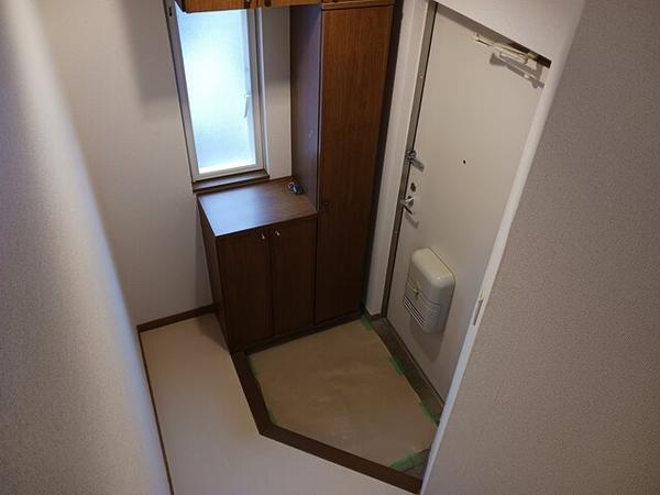 山梨市小原西のアパート
