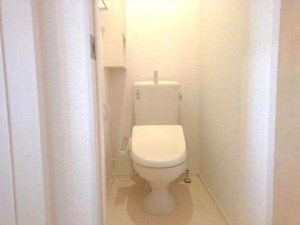 中巨摩郡昭和町清水新居のアパート