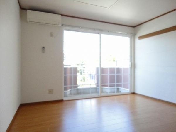 甲府市大里町のアパート
