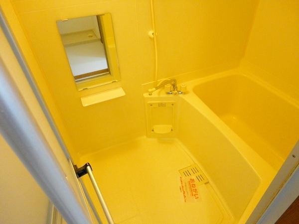 甲府市大里町のアパート