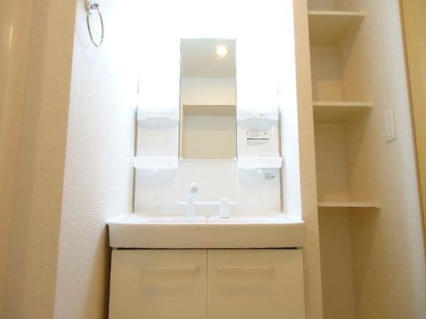 甲府市富士見１丁目のアパート
