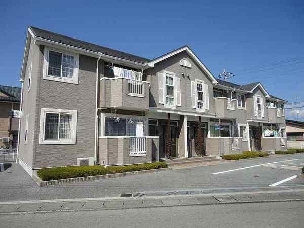 南アルプス市藤田のアパート