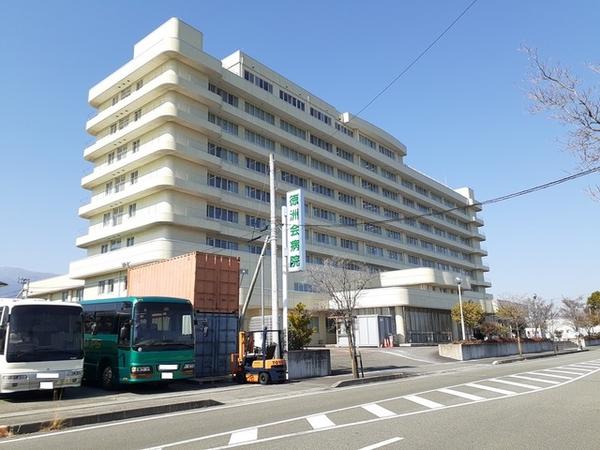 南アルプス市西野のアパート