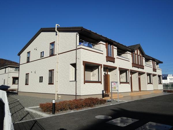 甲府市和戸町のアパート