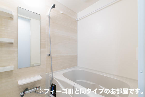 甲斐市西八幡のアパート