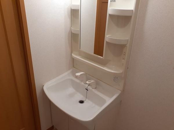 南アルプス市野牛島のマンション