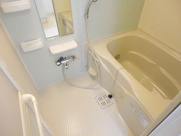 甲府市美咲２丁目のアパート