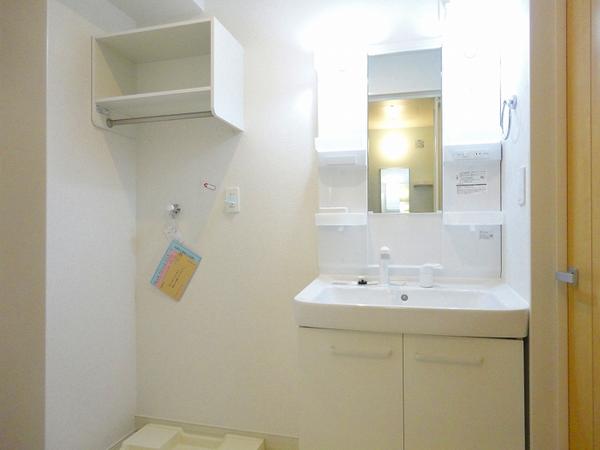 甲府市美咲２丁目のアパート