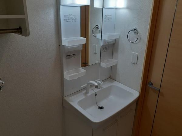 甲府市大里町のアパート