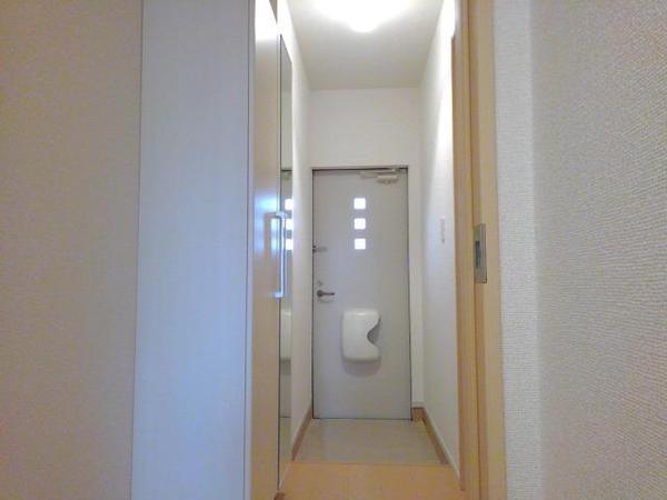 中巨摩郡昭和町河西のアパート