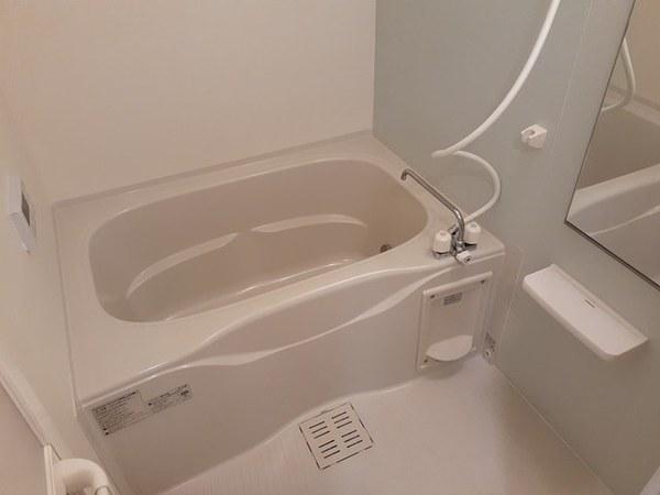 甲斐市富竹新田のアパート