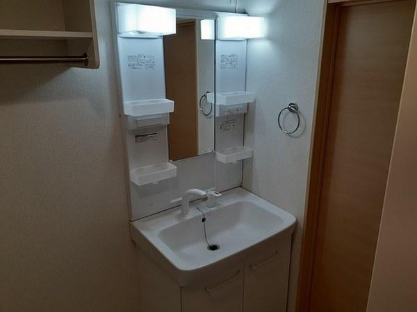 甲斐市富竹新田のアパート