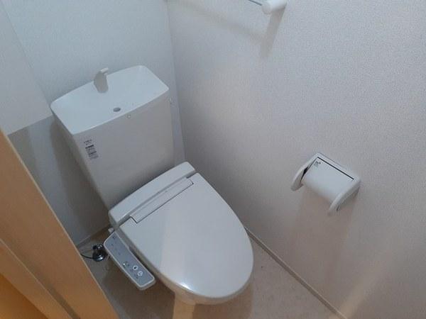 甲斐市富竹新田のアパート