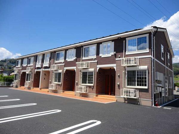 甲府市東光寺１丁目のアパート