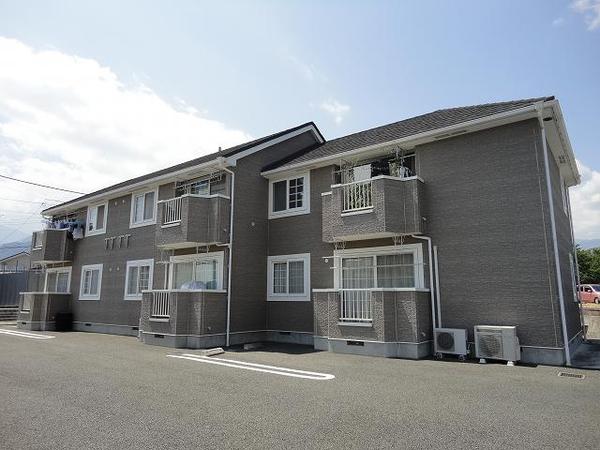 南アルプス市下宮地のアパート