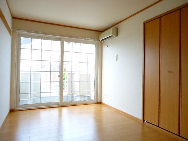 南アルプス市下宮地のアパート