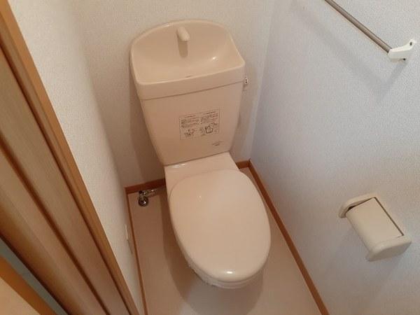 南アルプス市上宮地のアパート