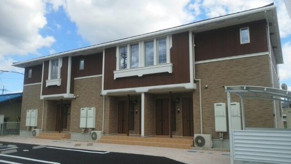 甲府市千塚５丁目のアパート