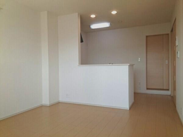 甲府市千塚５丁目のアパート