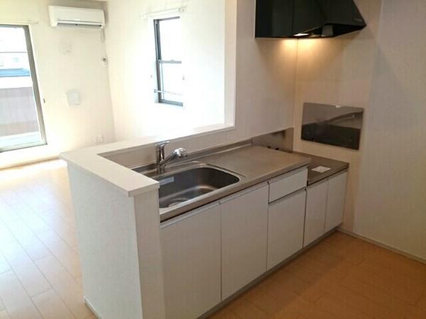 甲府市千塚５丁目のアパート