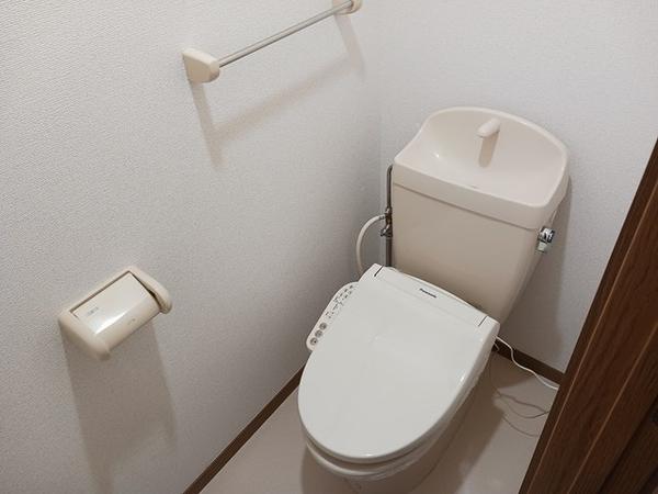 甲斐市中下条のアパート