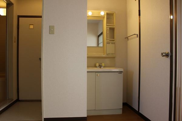 甲斐市竜王新町のアパート